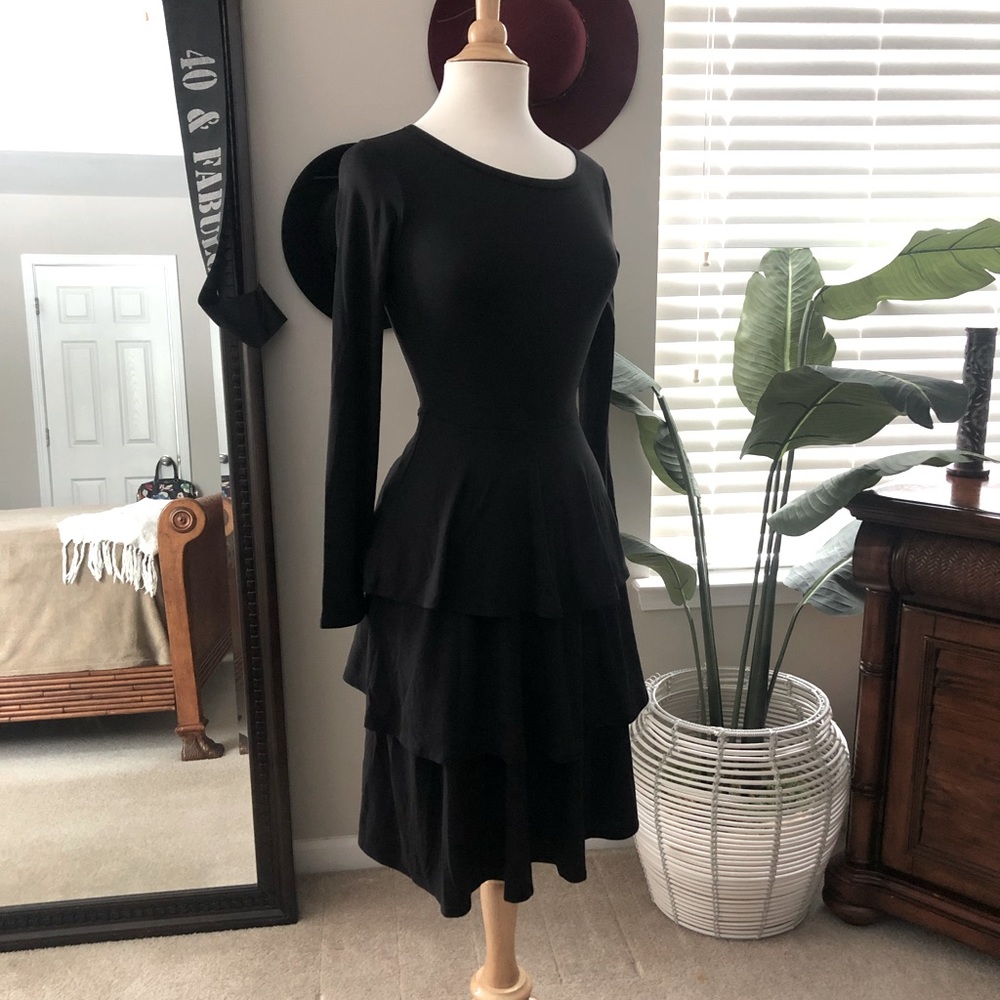 LuLa Roe Fitted Ruffled Skirt Dress